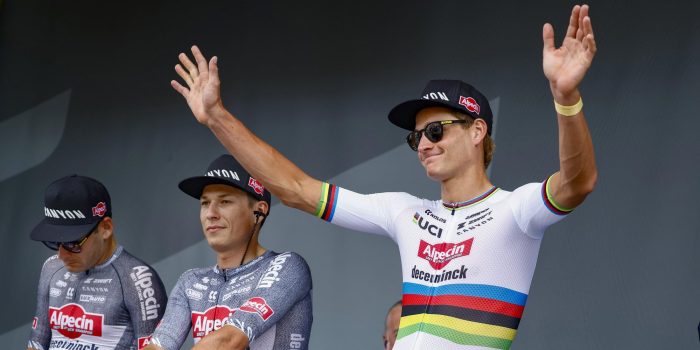 Moerenhout ziet dat Mathieu van der Poel zich niet gek laat maken: “Hij grijpt momenten aan”