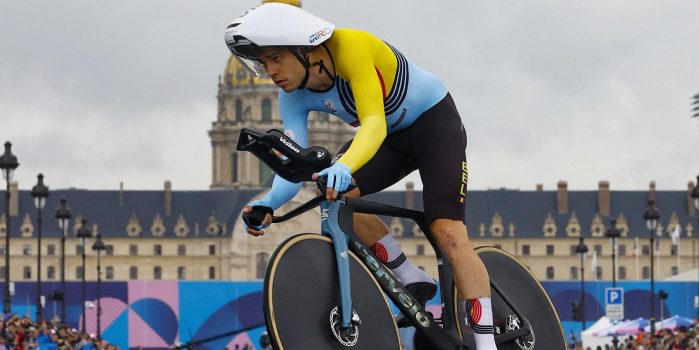 Wout van Aert ‘supertrots’ op bronzen medaille: “Bevestiging dat de Tour me goed heeft gedaan”