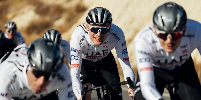 Sjoerd Bax op weg naar Q36.5 Pro Cycling