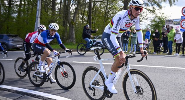 Opsporing verzocht: Unieke regenboogfiets van Mathieu van der Poel in Valkenburg gestolen