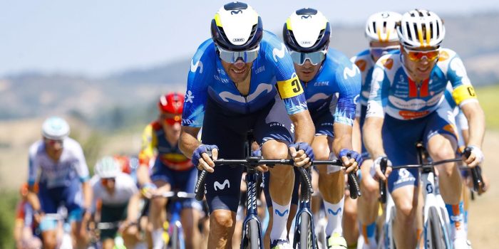 Vuelta 2024: Movistar in speciaal tenue vanwege 100-jarig jubileum