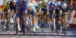 Vuelta 2024: Pavel Bittner stunt met sprintzege in Sevilla tegen Wout van Aert