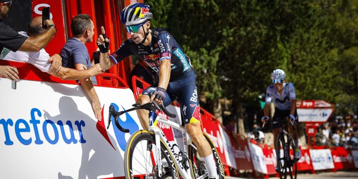 Vuelta 2024: Primoz Roglic pakt tweede ritzege, rode trui Ben O’Connor moet tijd prijsgeven