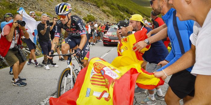 Primoz Roglic slaat slag op Puerto de Ancares, maar: “Heb nog niet het volledige zelfvertrouwen”