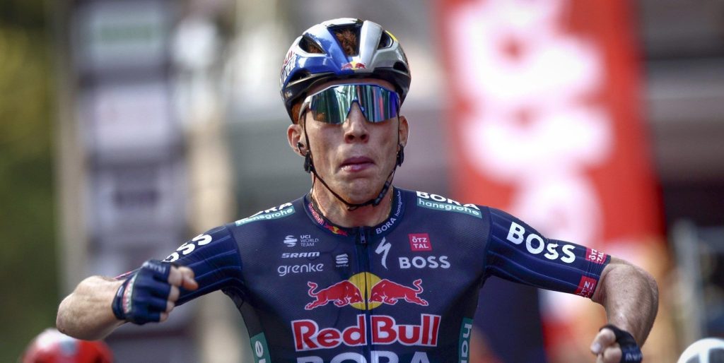 Roger Adrià boekt eerste zege voor Red Bull-BORA-hansgrohe: Ik had vertrouwen in mijn sprint