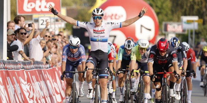 Tim Merlier de snelste in Kampioenschap van Vlaanderen, De Kleijn en Philipsen mee op podium