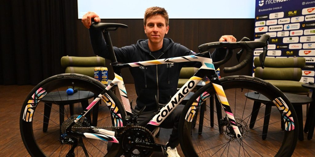 WK 2024: Pogacar rijdt wegrit op unieke Popart-Colnago