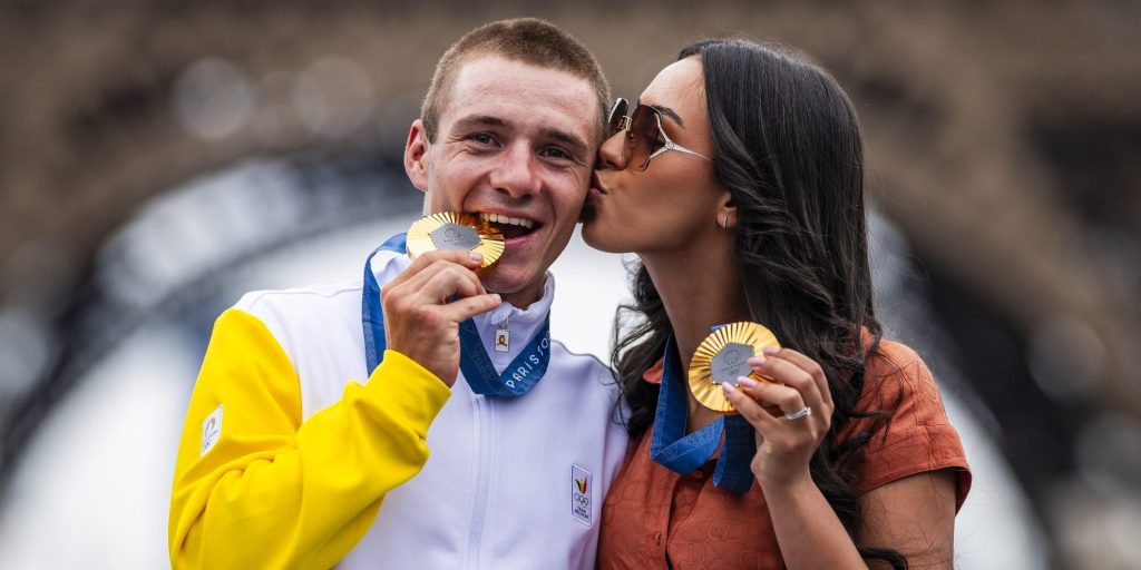 Remco Evenepoel en Oumi kennen vakantiebestemming: Eerste keer voor hubby Remco