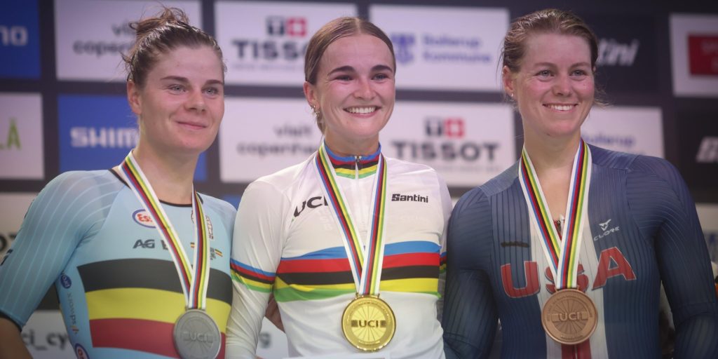 Lotte Kopecky grijpt naast derde wereldtitel op rij op de afvalkoers