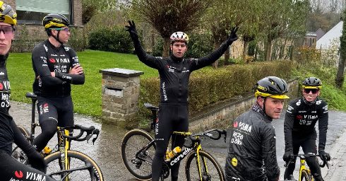 Wout van Aert verkent alvast Vlaamse hellingen en keert terug op plek des onheils