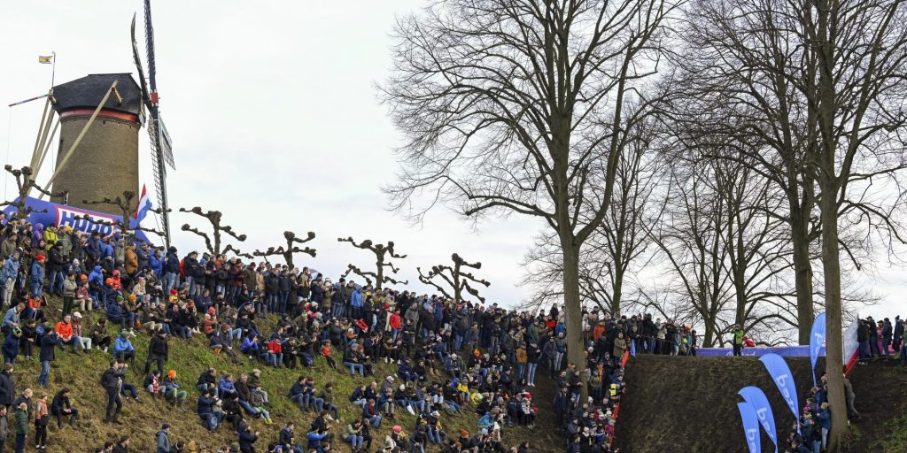 Belgische junior Giel Lejeune (16) slaat dubbeslag in Hulst, Rafaella Carrier sterkste junior bij de vrouwen