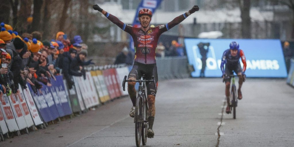 Michael Vanthourenhout blijft Pim Ronhaar voor in X2O Trofee Herentals na groot gevecht