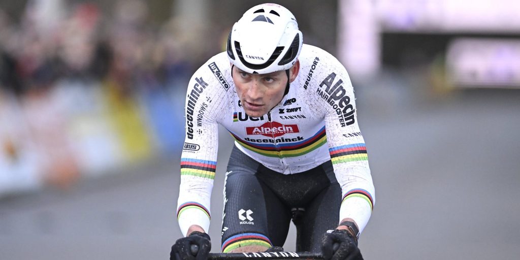 Mathieu van der Poel crost na opstartproblemen naar zege in Superprestige Mol