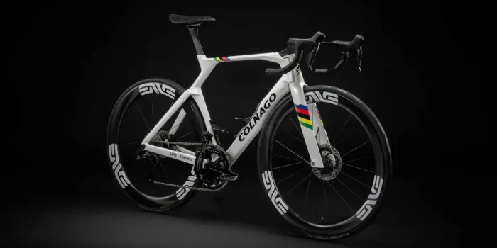 Colnago presenteert Y1RS: nieuwe aero-bike voor Pogacar