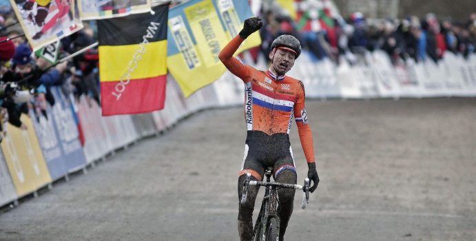 Op weg naar het record: dit waren de zes eerdere wereldtitels van Mathieu van der Poel