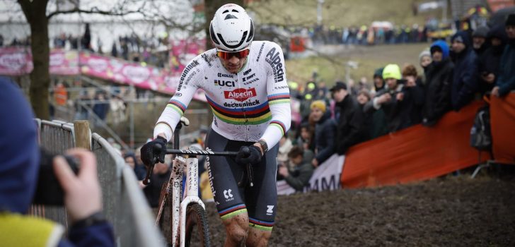 Liveblog Wereldbeker Hoogerheide 2025 – Reacties op overwinningen Van der Poel en Brand