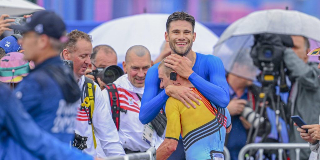 Filippo Ganna pakt prestigieuze KOM af van Remco Evenepoel