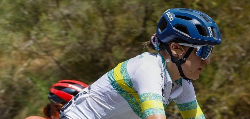 Noah Ramsay en Emily Dixon treden in voetsporen Vine en Bradbury met winst in Zwift Academy
