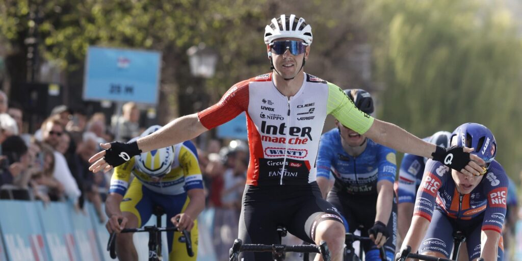 Dion Smith klopt Frank van den Broek na enerverende editie Volta NXT Classic