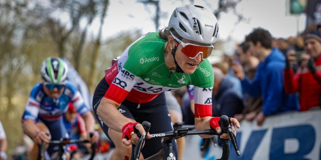 Einde voorjaar Elisa Longo Borghini? Italiaanse kampt met hersenschudding na val in de Ronde