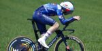 Maximilian Schachmann wint razendspannende openingstijdrit Ronde van het Baskenland