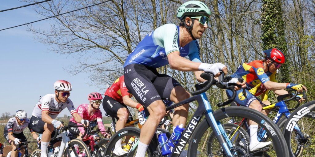 Onwaarschijnlijk: Dries De Bondt reed vlak voor piste in Roubaix verkeerd: En weg was de top 10