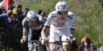 Ontketende Tadej Pogacar rijdt meerdere records aan flarden in snelste Ronde van Vlaanderen ooit