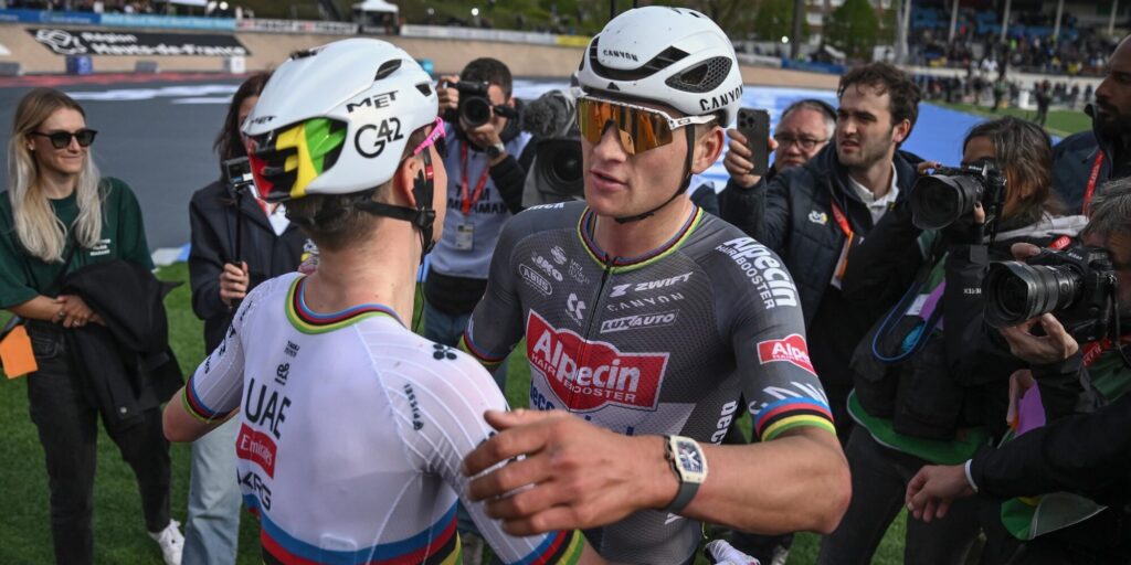 Mathieu van der Poel leert Tadej Pogacar wijze lessen op de keien